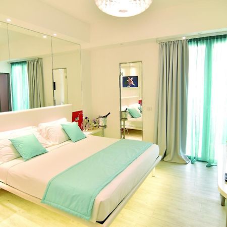 Hotel Nuovo Giardino 里米尼 外观 照片