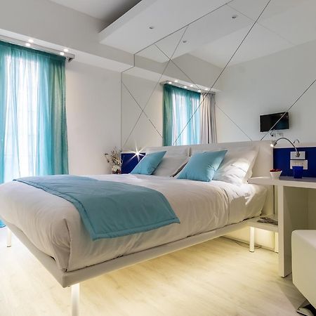Hotel Nuovo Giardino 里米尼 外观 照片