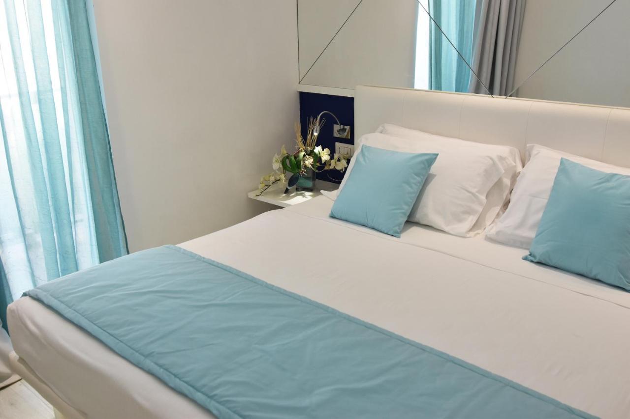 Hotel Nuovo Giardino 里米尼 外观 照片