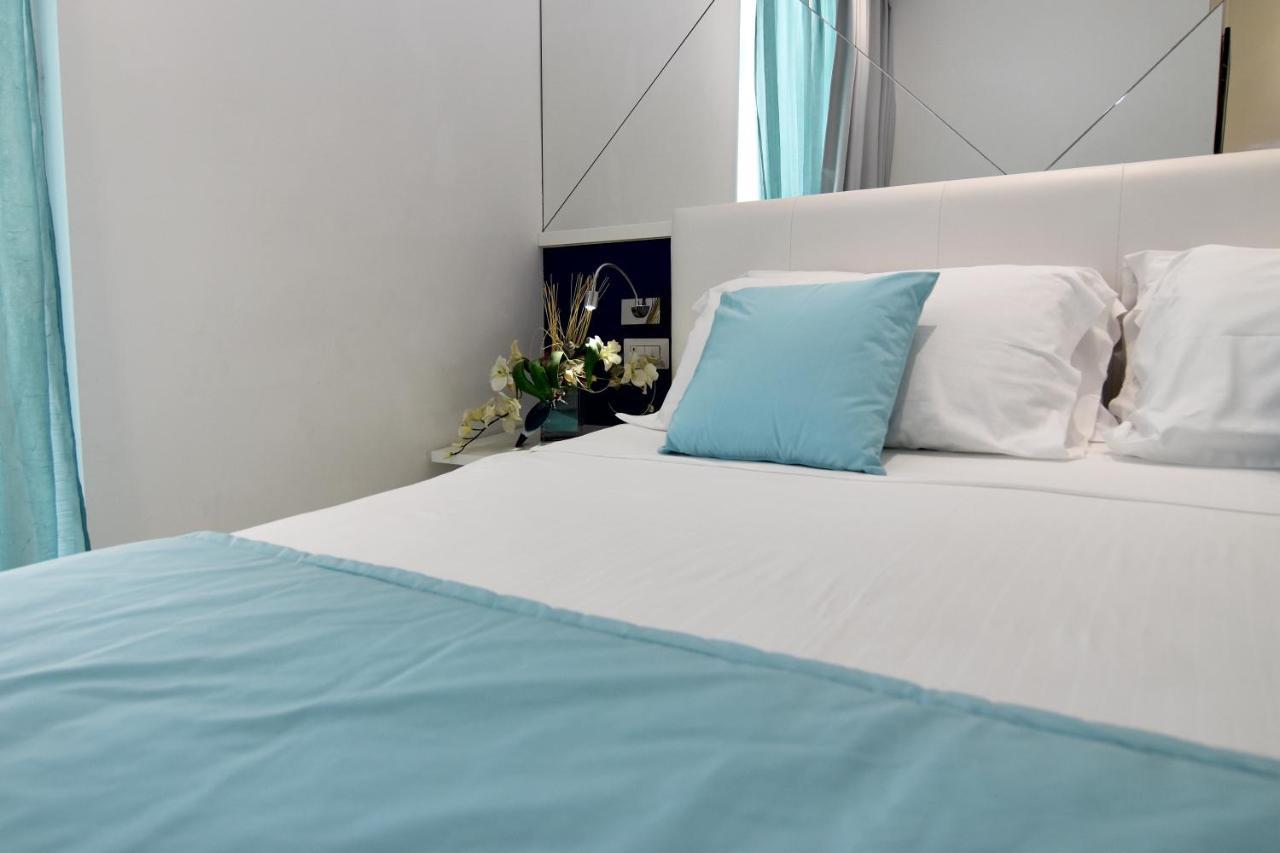 Hotel Nuovo Giardino 里米尼 外观 照片