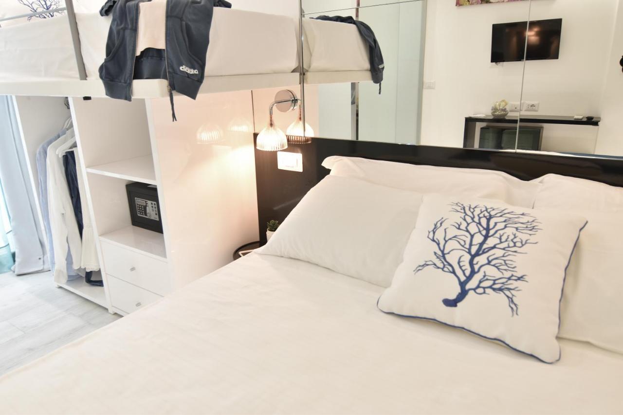 Hotel Nuovo Giardino 里米尼 外观 照片
