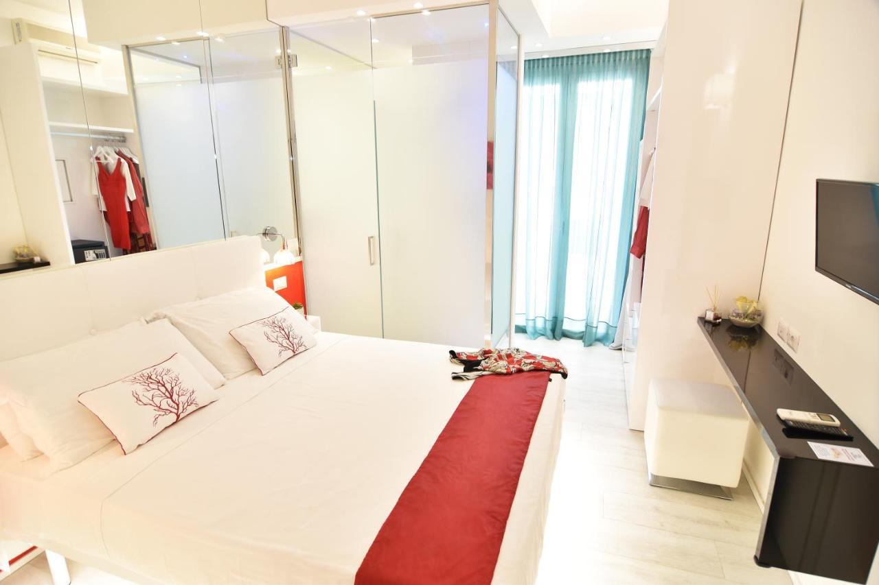 Hotel Nuovo Giardino 里米尼 外观 照片