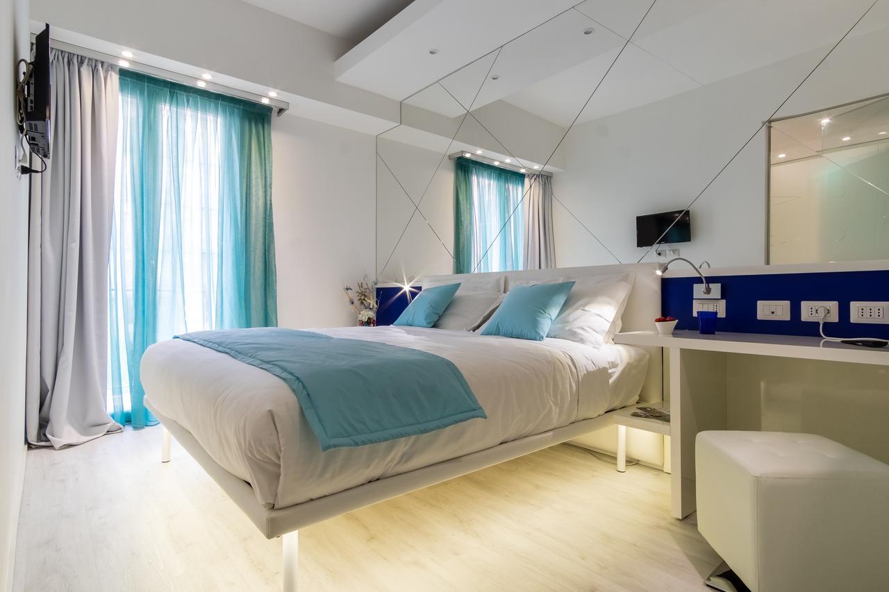 Hotel Nuovo Giardino 里米尼 外观 照片